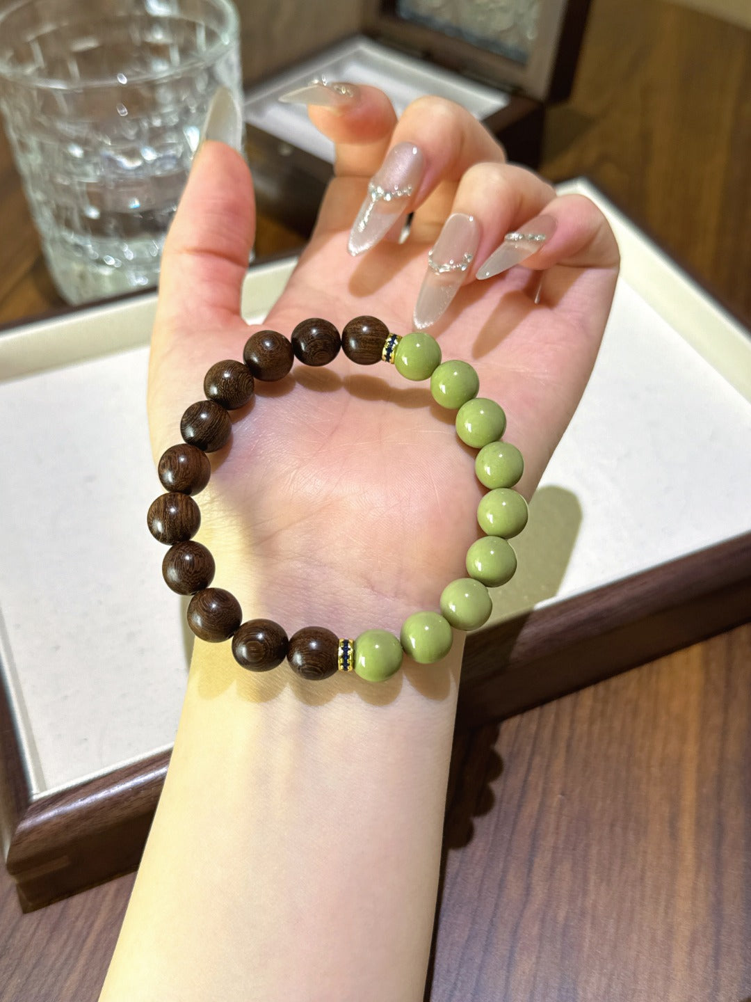 ▫️▪️ Alxa agate sandalwood bracelet